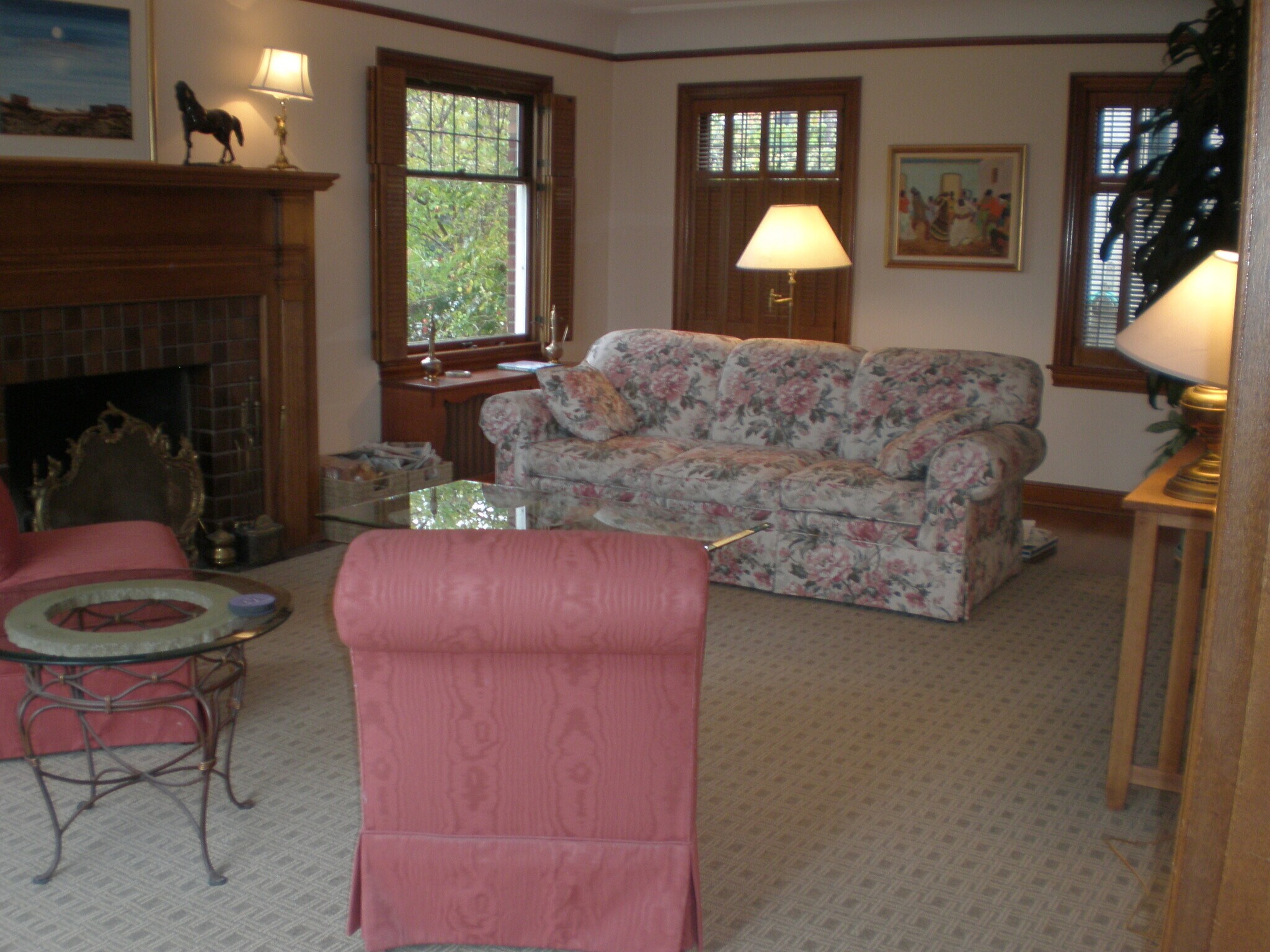 Formal living room & wood burning fireplace - 2519 20th Ave E