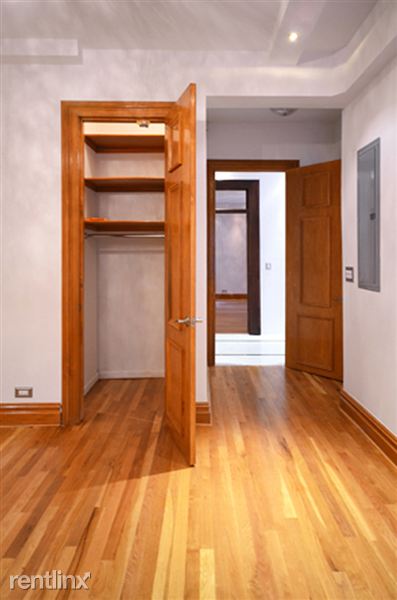 Building Photo - 855 7TH Ave