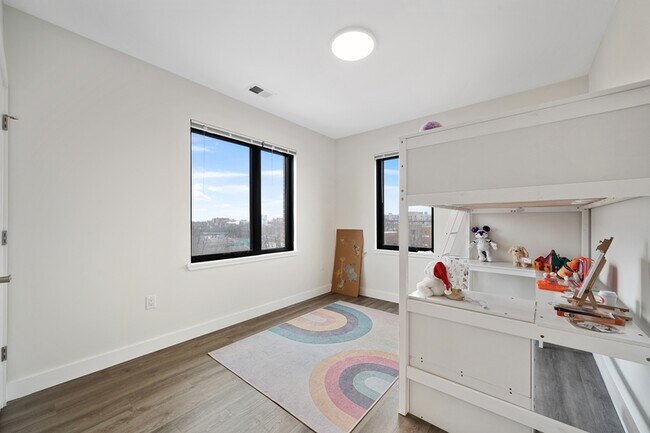 Building Photo - 416 Highland Ave