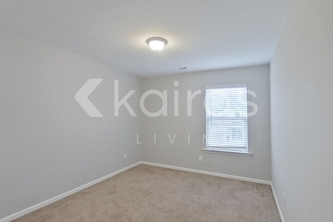 Building Photo - 101 St Phillip Wy