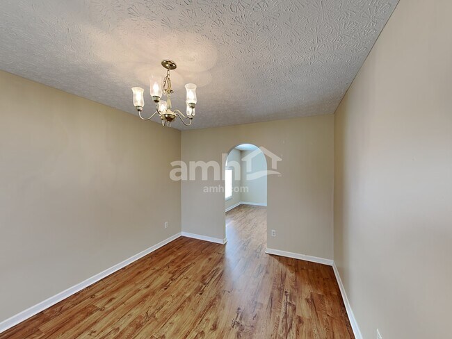 Building Photo - 79 Tabilore Loop