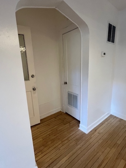 Building Photo - 820 N Leavitt St