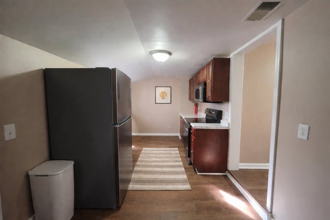 Building Photo - $250 OFF Move In Special!