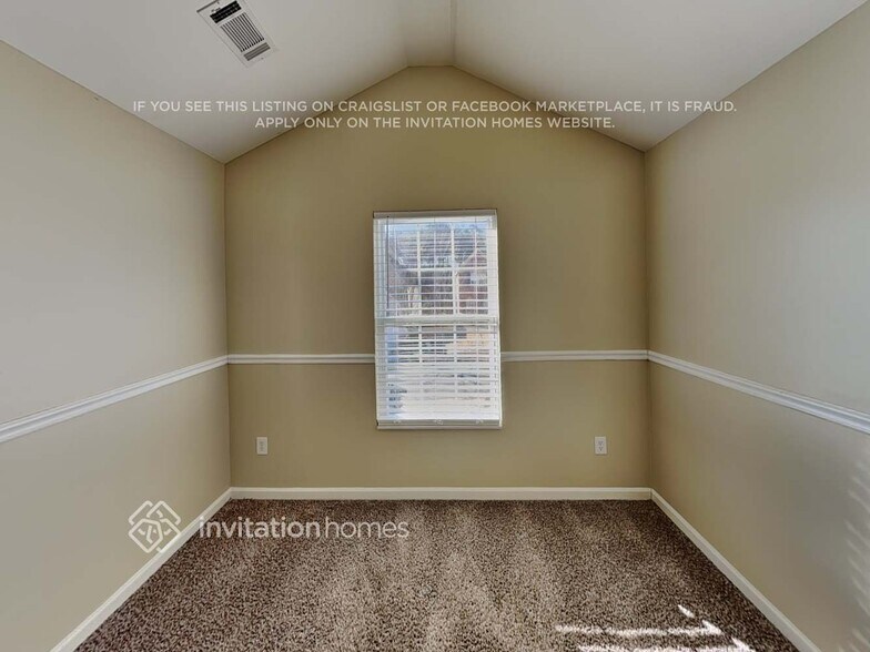 Building Photo - 429 Simonton Oak Ln SE