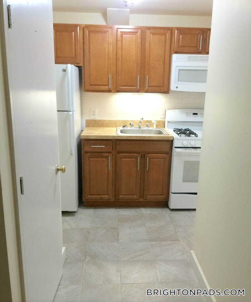 Building Photo - 135 Washington St