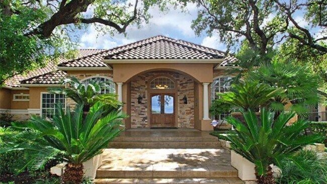Building Photo - 4701 Monterey Oaks Blvd
