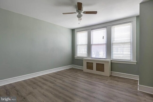 Building Photo - 6519 Dorel St