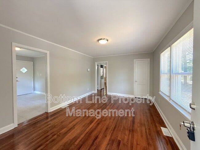 Building Photo - 3905 Tillman Rd