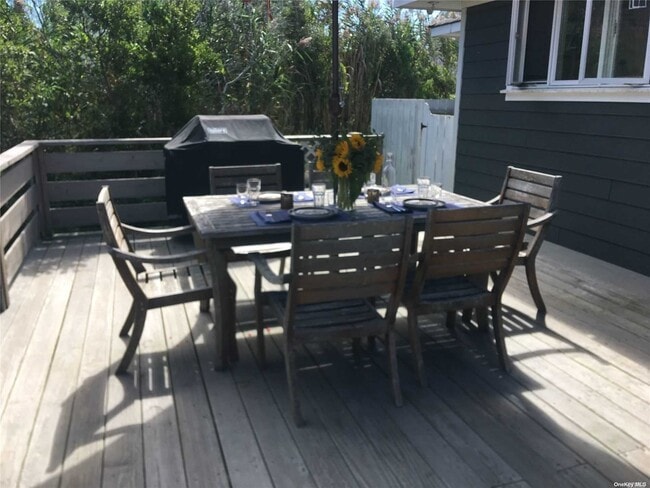 Building Photo - 80 Pond Rd