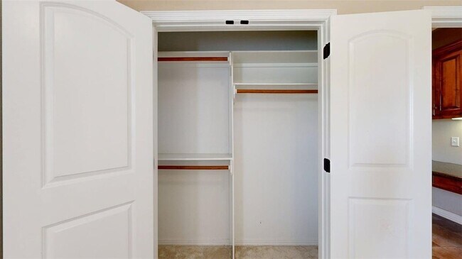 Building Photo - 3900 Latinne Ln