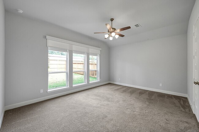 Building Photo - 8431 Willow Whisper Ln