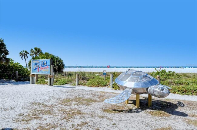 Building Photo - 8375 Glen Rose Way