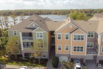 Building Photo - 3/2~Soho St ~ Resort Style Living!!!