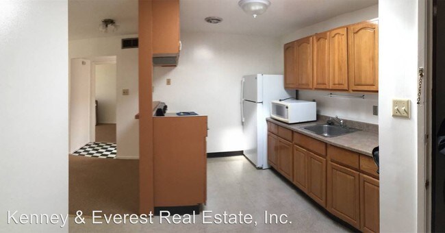 Building Photo - 2 br, 1 bath House - 2701 Ridge Rd #304