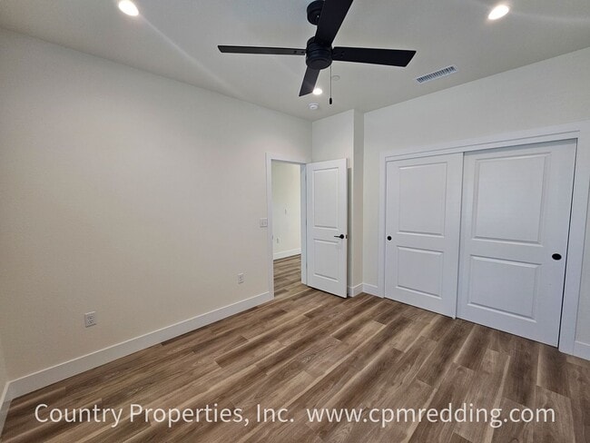 Building Photo - Stunning Brand New 4-Bedroom House in Rive...