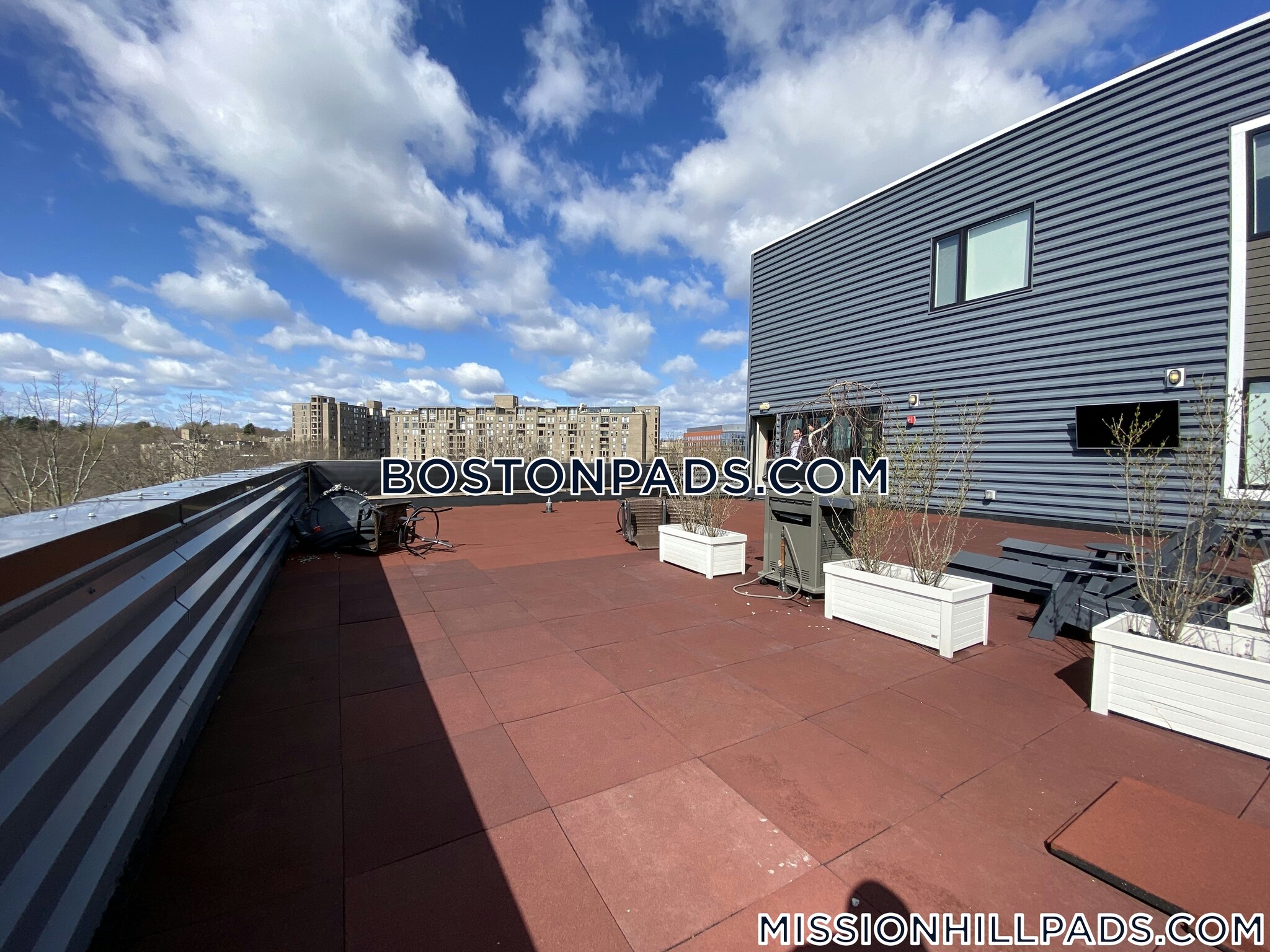Building Photo - 35 S Huntington Ave