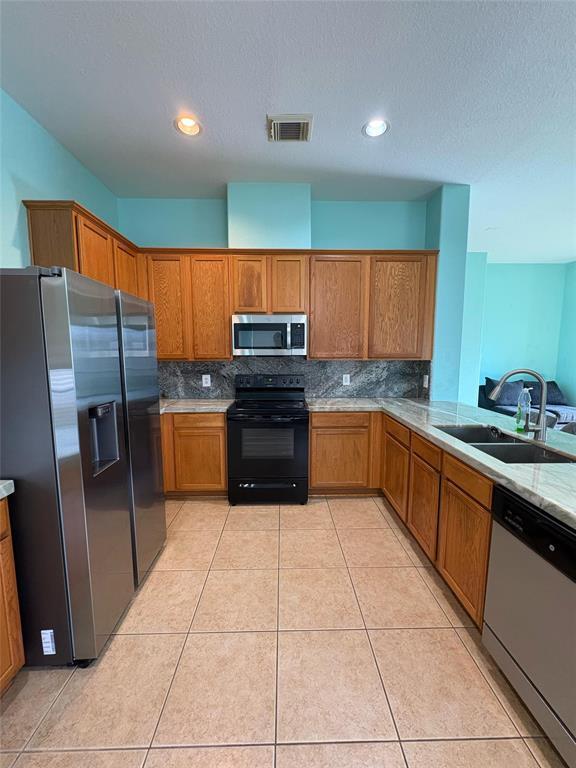 Building Photo - 7806 Crystal Moon Dr