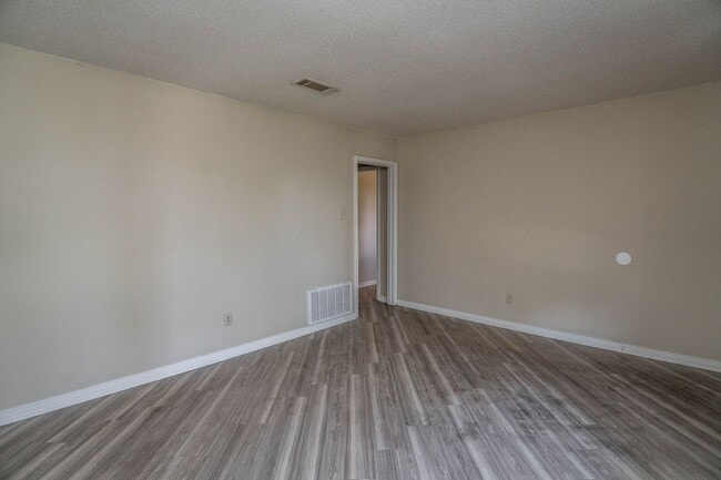 Building Photo - 3 bedroom West Little Rock home
