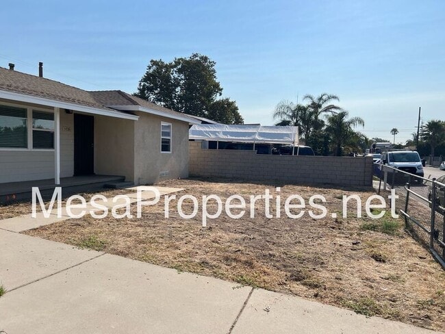 Building Photo - 14798 Ivy Ave