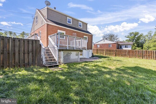 Building Photo - 7596 Amherst Dr