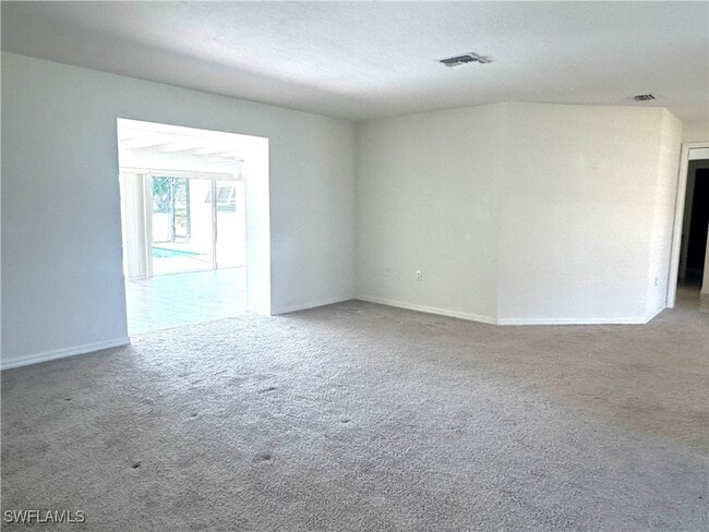 Building Photo - 675 Wedge Dr