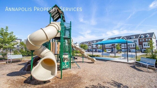 Building Photo - 2818 Etley Ct