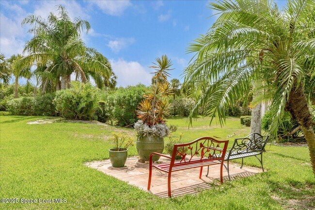 Building Photo - 6165 S Mirror Lake Dr