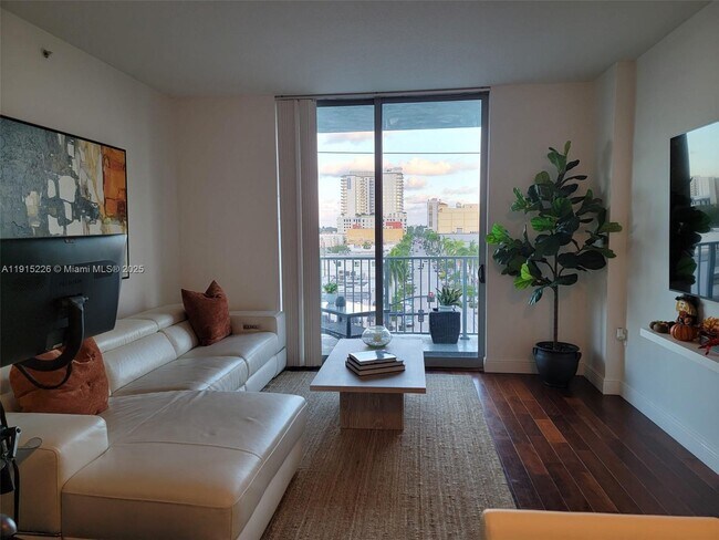 Building Photo - 140 S Dixie Hwy