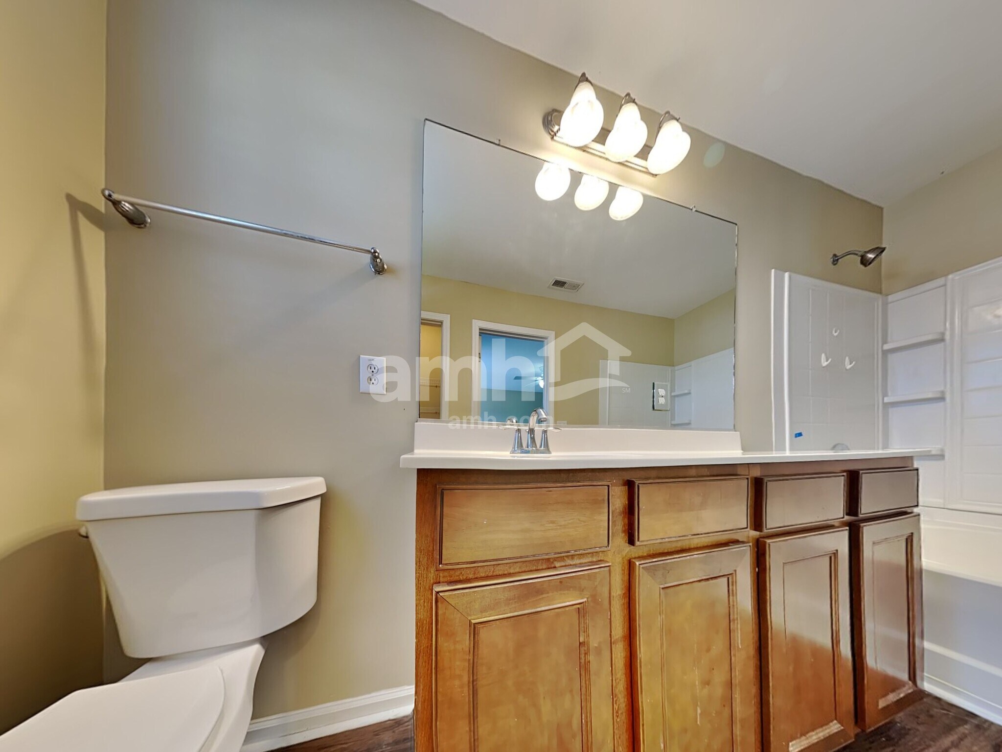 Building Photo - 225 Two Forts Rd