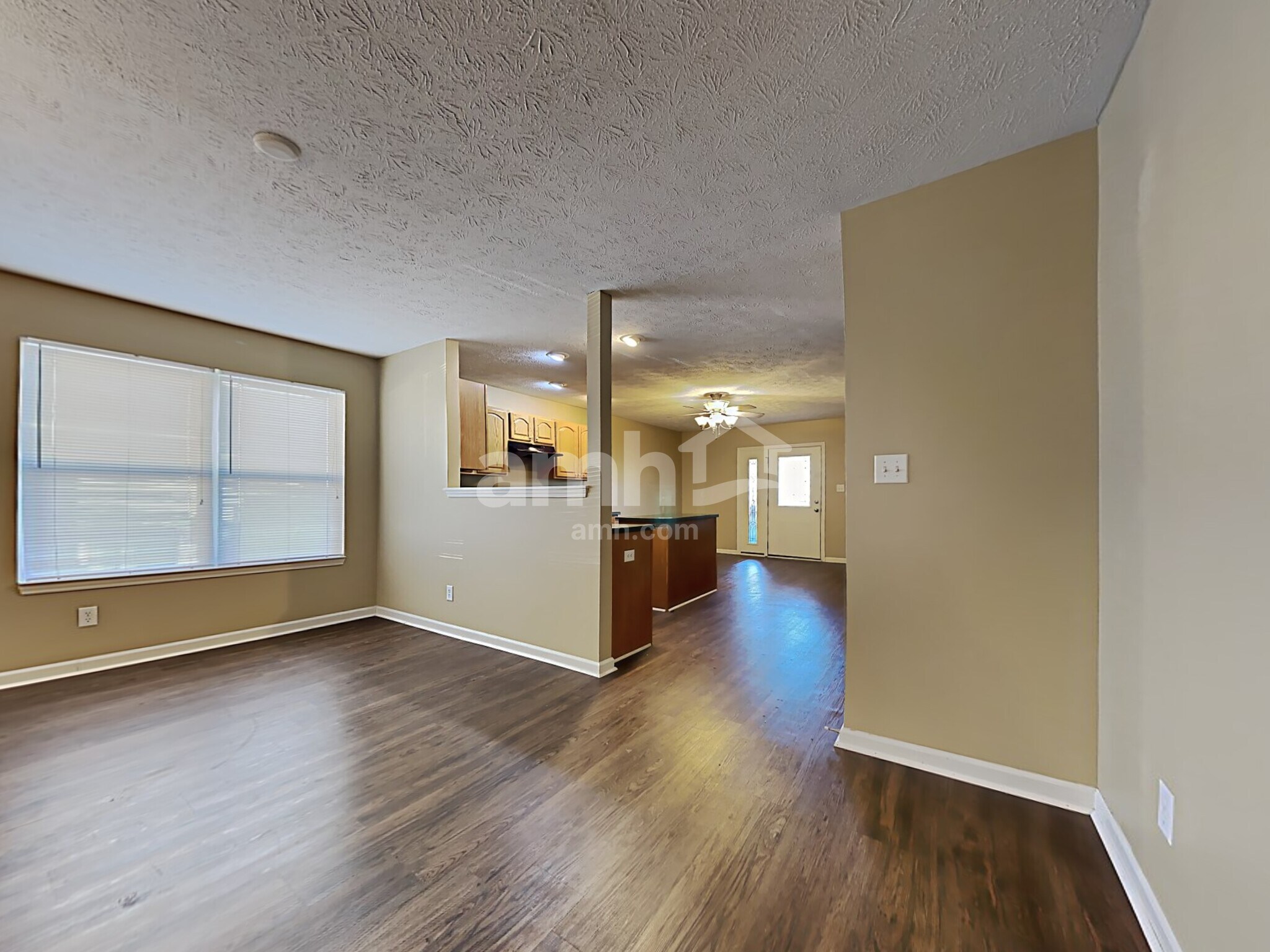 Building Photo - 2521 Monarchy Ln