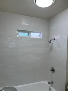 Building Photo - 1709 W 25th St