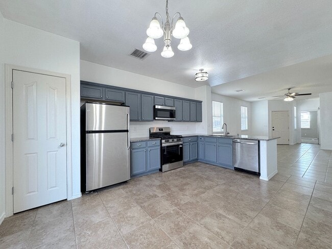 Building Photo - 14475 Miguel Terrazas Dr