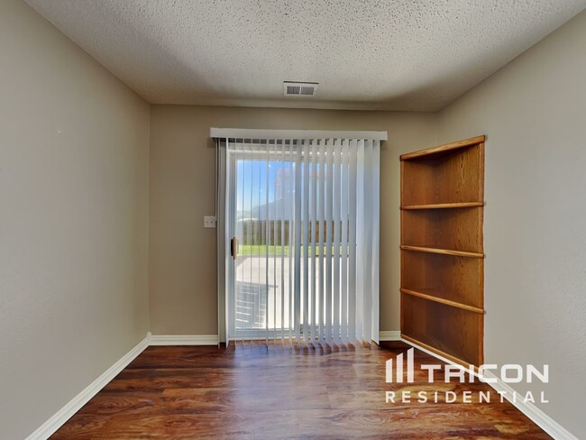 Building Photo - 5103 Sandy Forge Dr