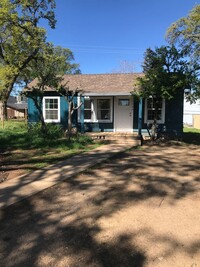 Building Photo - 1 bed 1 bath home in Cottonwood