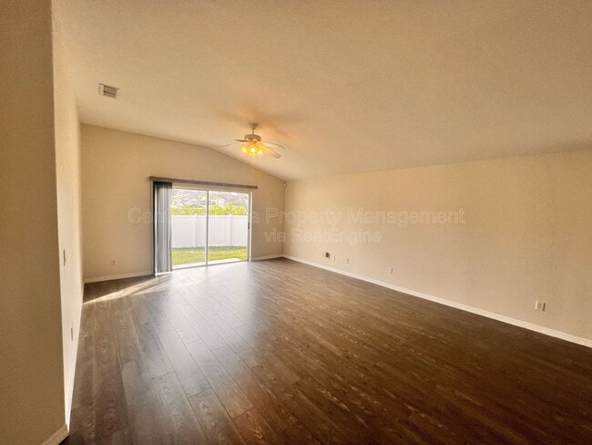 Building Photo - 3930 Lakeside Reserve Ln