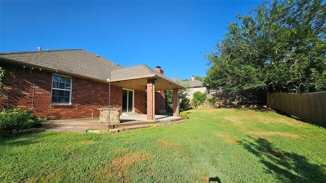 Building Photo - 4017 Eaton Pl