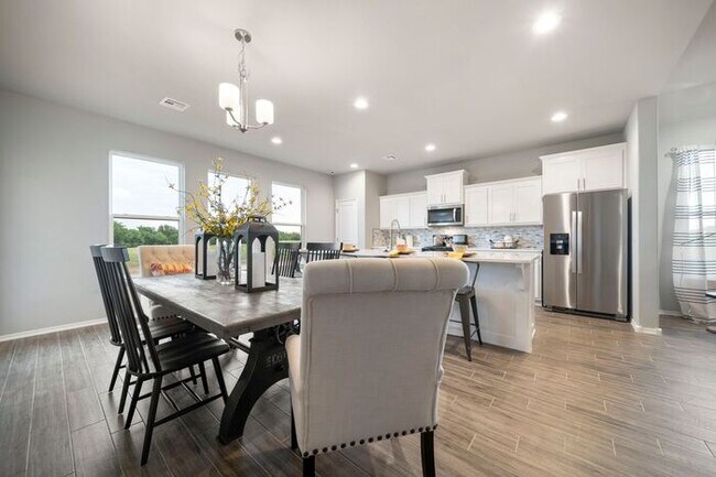 Building Photo - Stunning 3BR + Study in Prime Owasso/Colli...