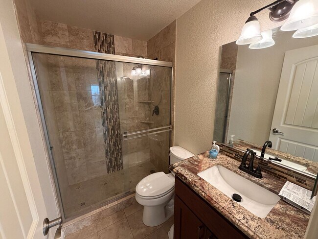 Building Photo - Beautiful Updated Home