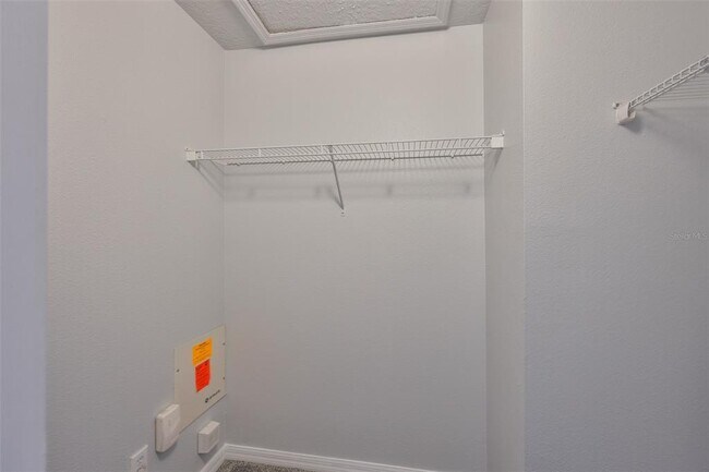 Building Photo - 13127 Kings Crossing Dr