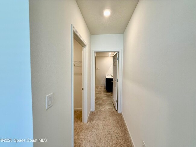 Building Photo - 135 Sorrento Dr