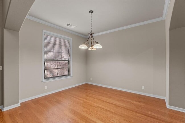 Building Photo - 4220 John's Light Dr