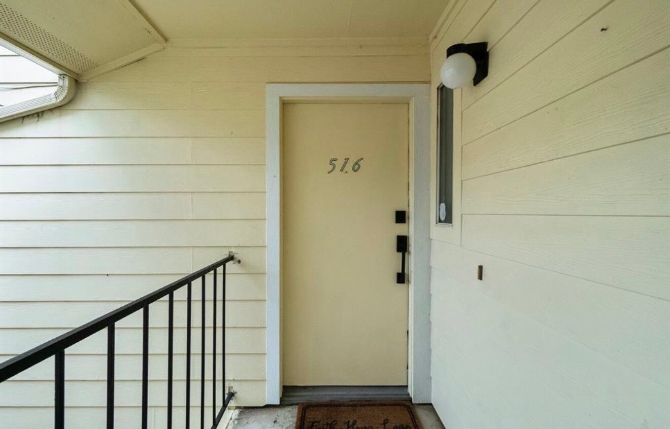 Building Photo - 14515 Wunderlich Dr