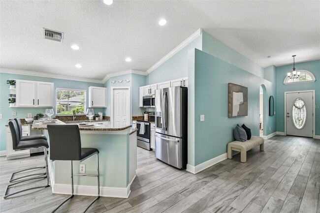 Building Photo - 13401 Fawn Springs Dr