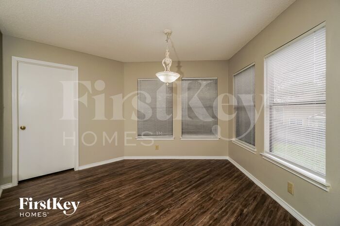 Building Photo - 9214 Limestone Hill
