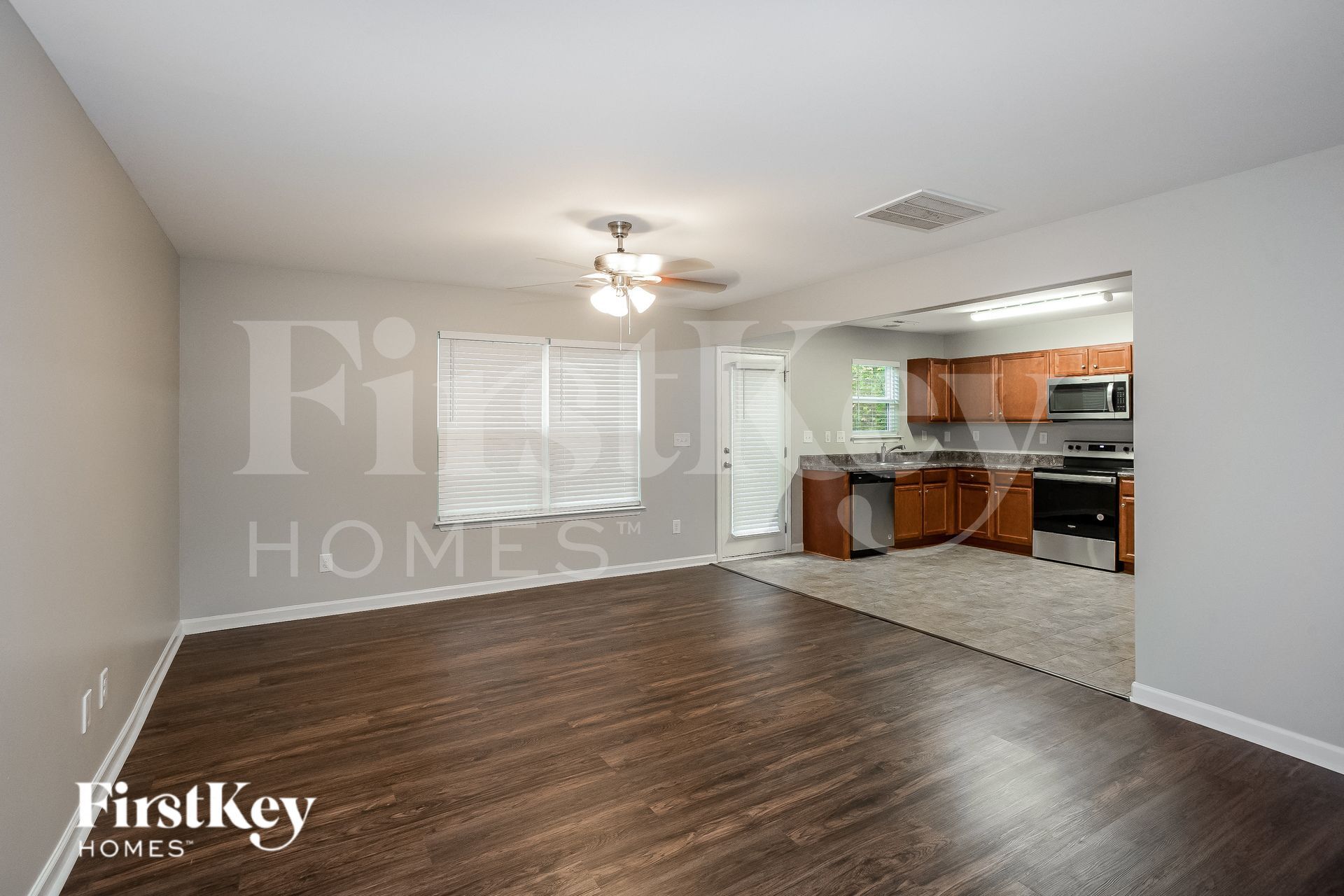 Building Photo - 4944 Rockwood Rd