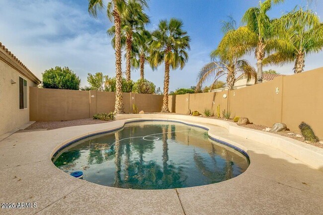 Building Photo - 3531 S Barberry Pl