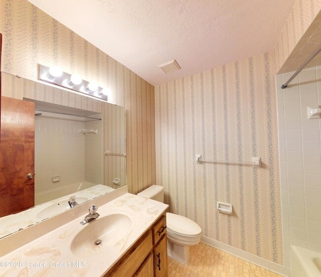 Building Photo - 9010 Wedgewood Pl