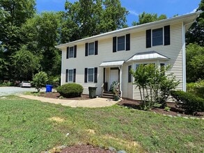 Building Photo - 100 Umstead Dr