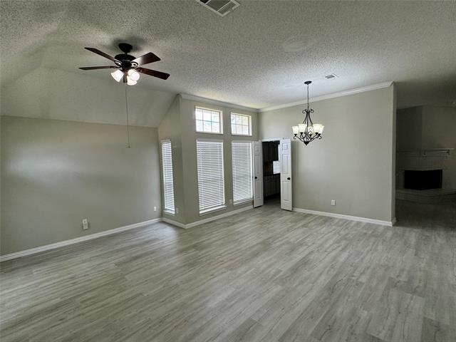 Building Photo - 711 Cottonwood Bend Dr