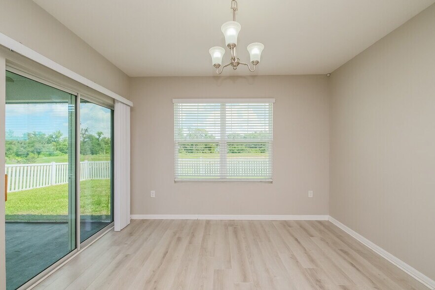 Building Photo - 10222 Cloudburst Ct